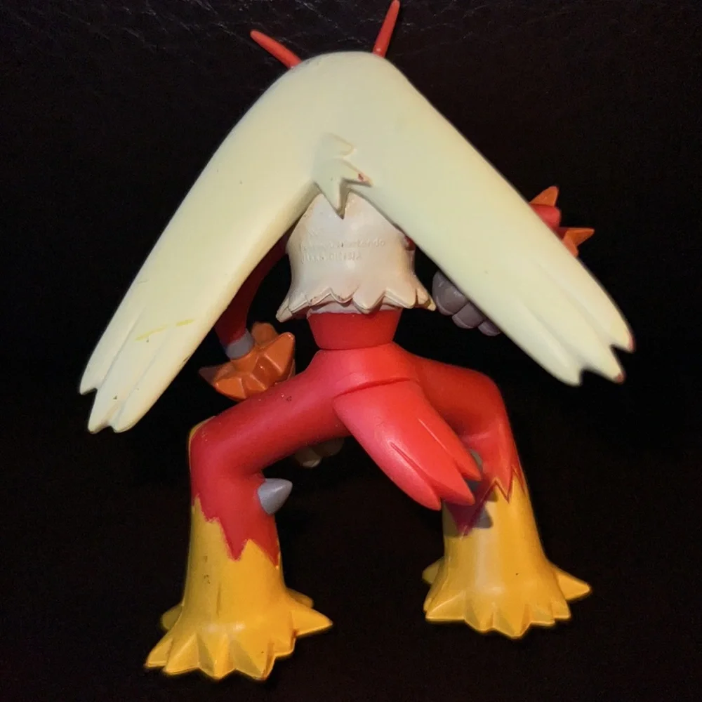 POKEMON ADVANCED ULTRA BATTLE BLAZIKEN